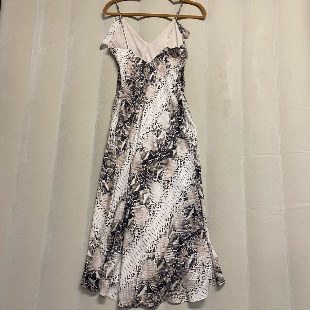 Haute Hippie Women’s Wrap Dress Small 100% Silk Midi Snakeskin Ruffles Feminine - Picture 10 of 12